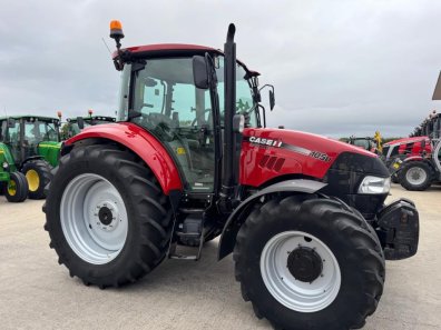 Case Farmall 105U
