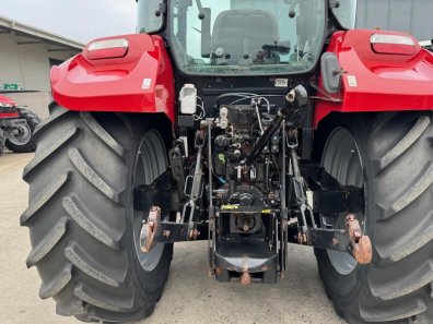 Case Farmall 105U