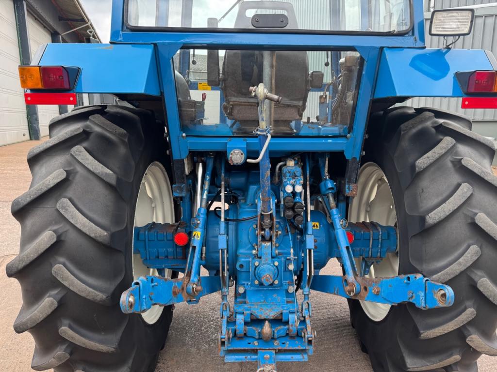 Ford 5610