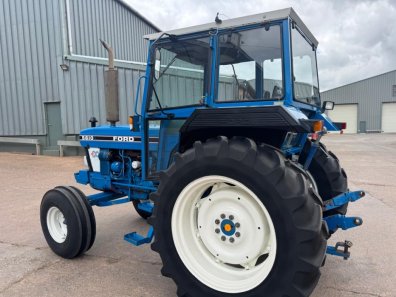 Ford 5610