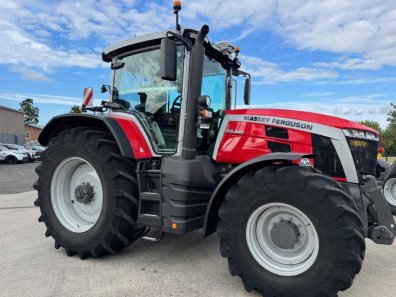 Massey Ferguson 8S.305