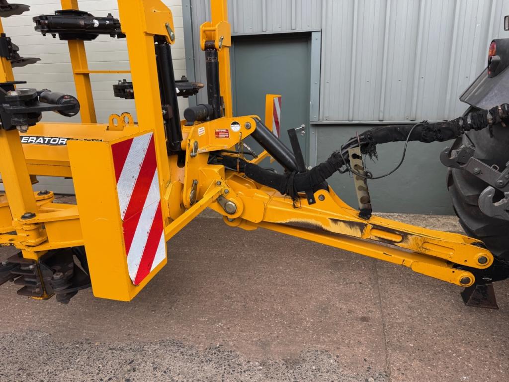 McConnel Discaerator 5000