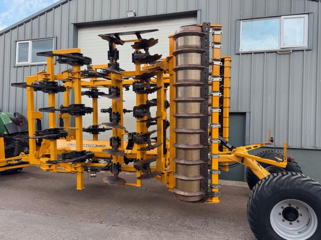 McConnel Discaerator 5000