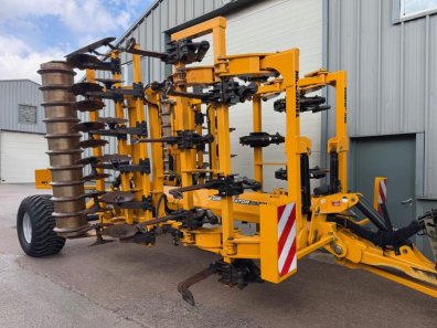 McConnel Discaerator 5000