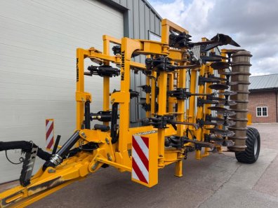 McConnel Discaerator 5000