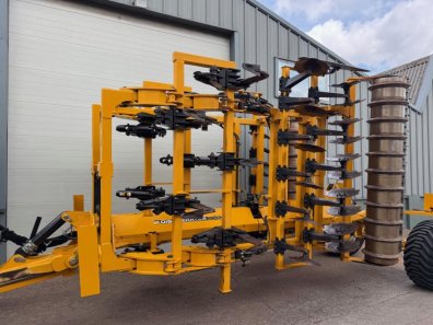 McConnel Discaerator 5000