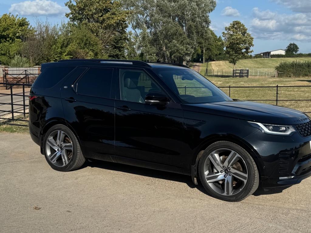 Land Rover Discovery HSE R-Dynamic Commercial D300