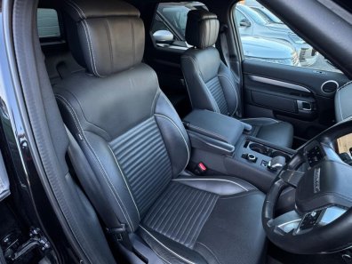 Land Rover Discovery HSE R-Dynamic Commercial D300