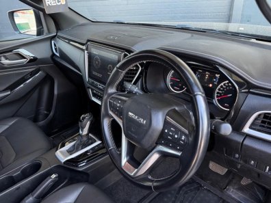 Isuzu D-MAX V-Cross pickup 1.9 Diesel