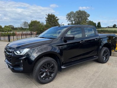 Isuzu D-MAX V-Cross pickup 1.9 Diesel