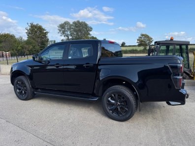 Isuzu D-MAX V-Cross pickup 1.9 Diesel