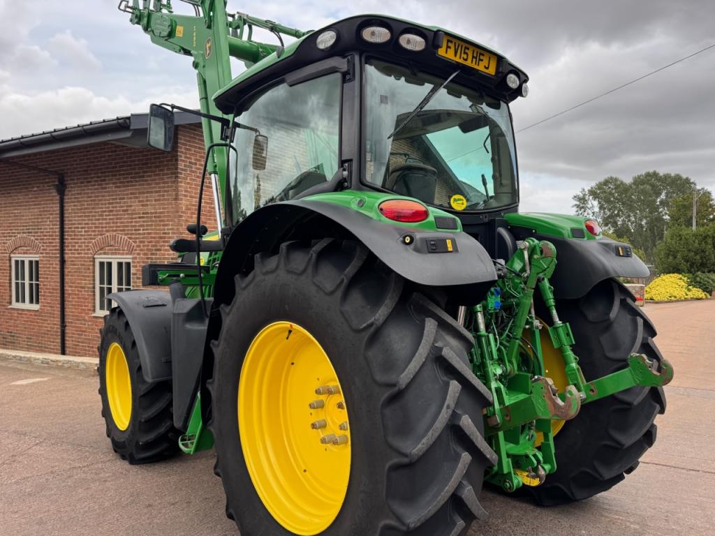John Deere 6150R