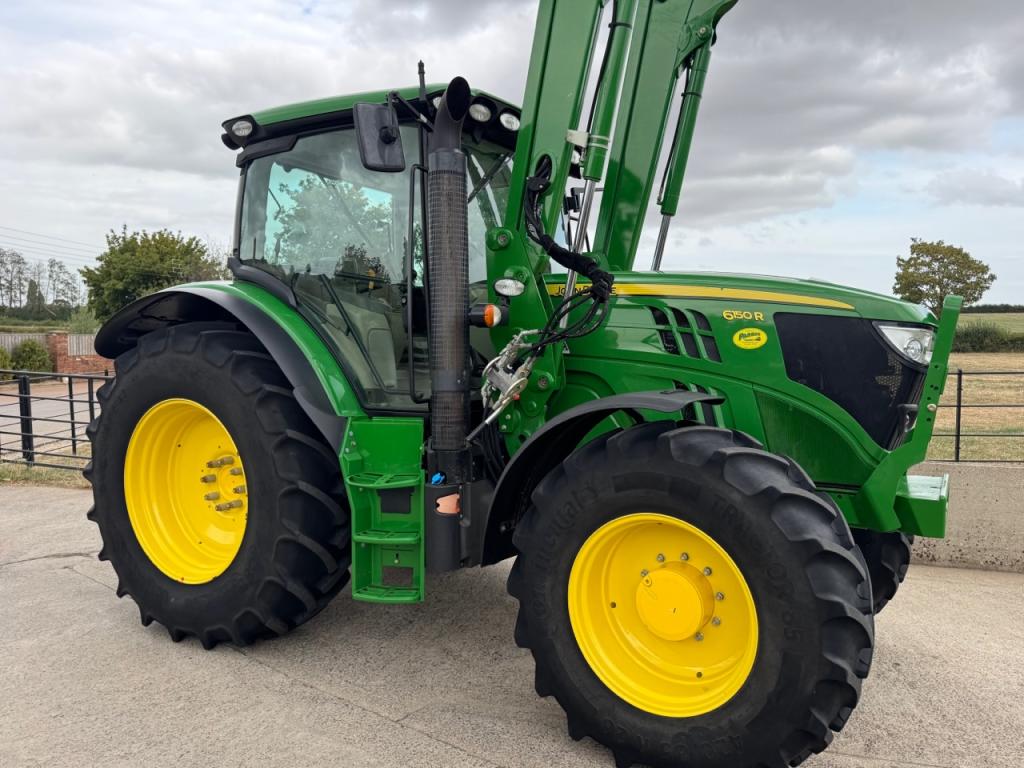 John Deere 6150R