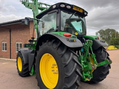 John Deere 6150R