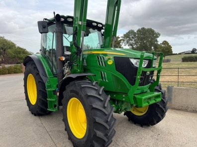 John Deere 6150R