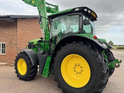 John Deere 6150R