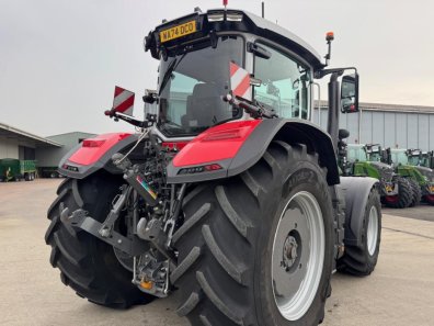 Massey Ferguson 8S.305