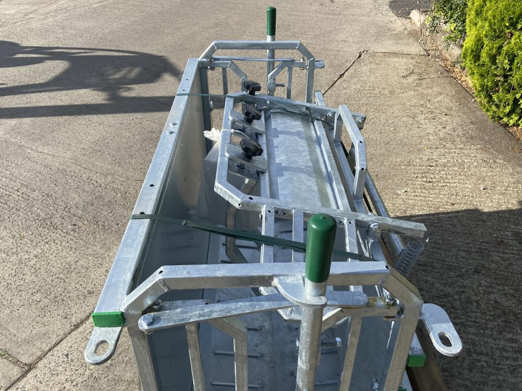 Condon Engineering sheep turn over crate