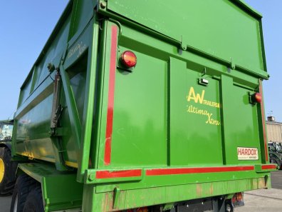 AW Ultima Xtra 18 Ton silage trailer