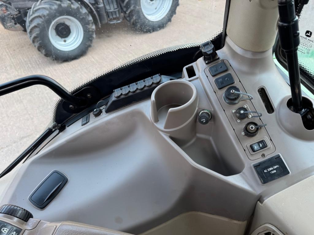 John Deere 6145R