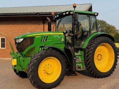 John Deere 6145R
