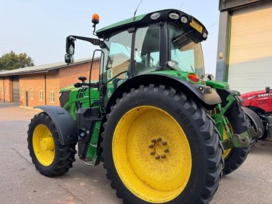 John Deere 6145R