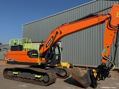 Develon DX 225LC