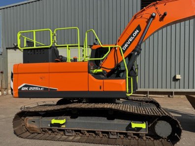 Develon DX 225LC