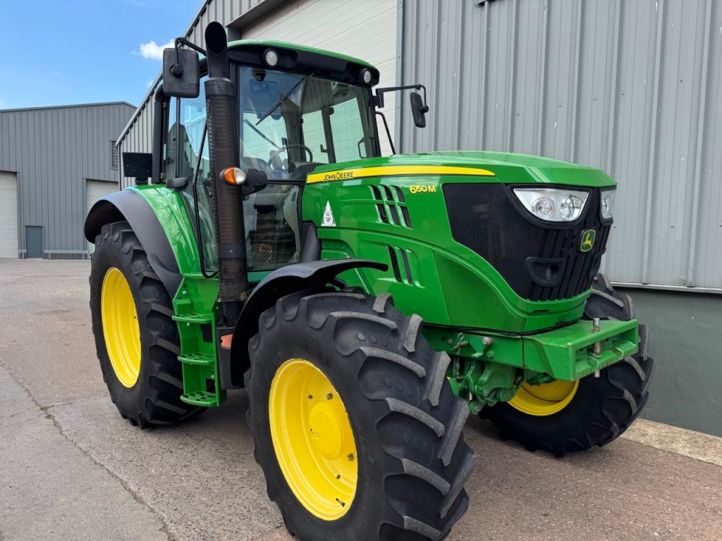 John Deere 6150M