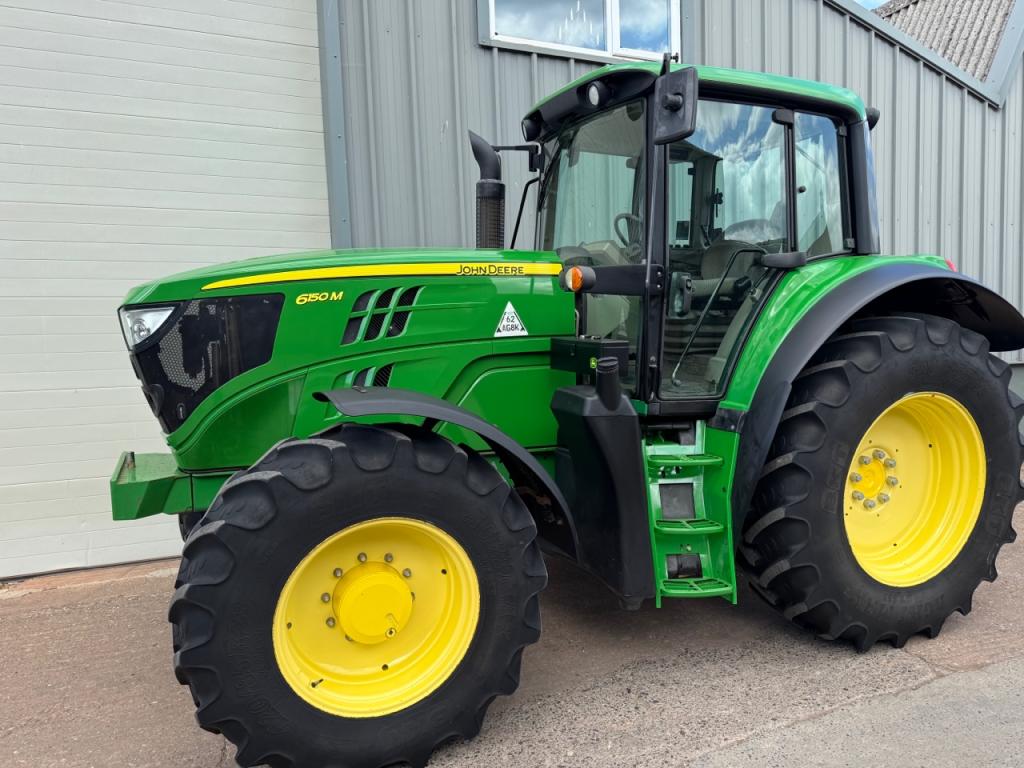 John Deere 6150M
