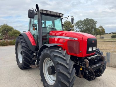 Massey Ferguson 8240 Xtra