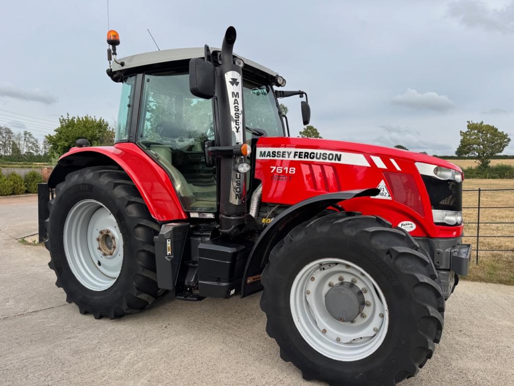 Massey Ferguson 7618