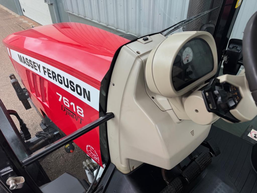 Massey Ferguson 7618