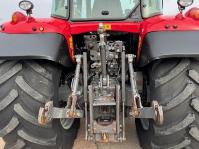 Massey Ferguson 7618