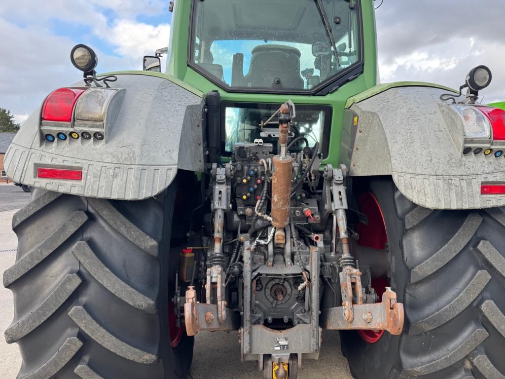 Fendt 828 Profi-Plus
