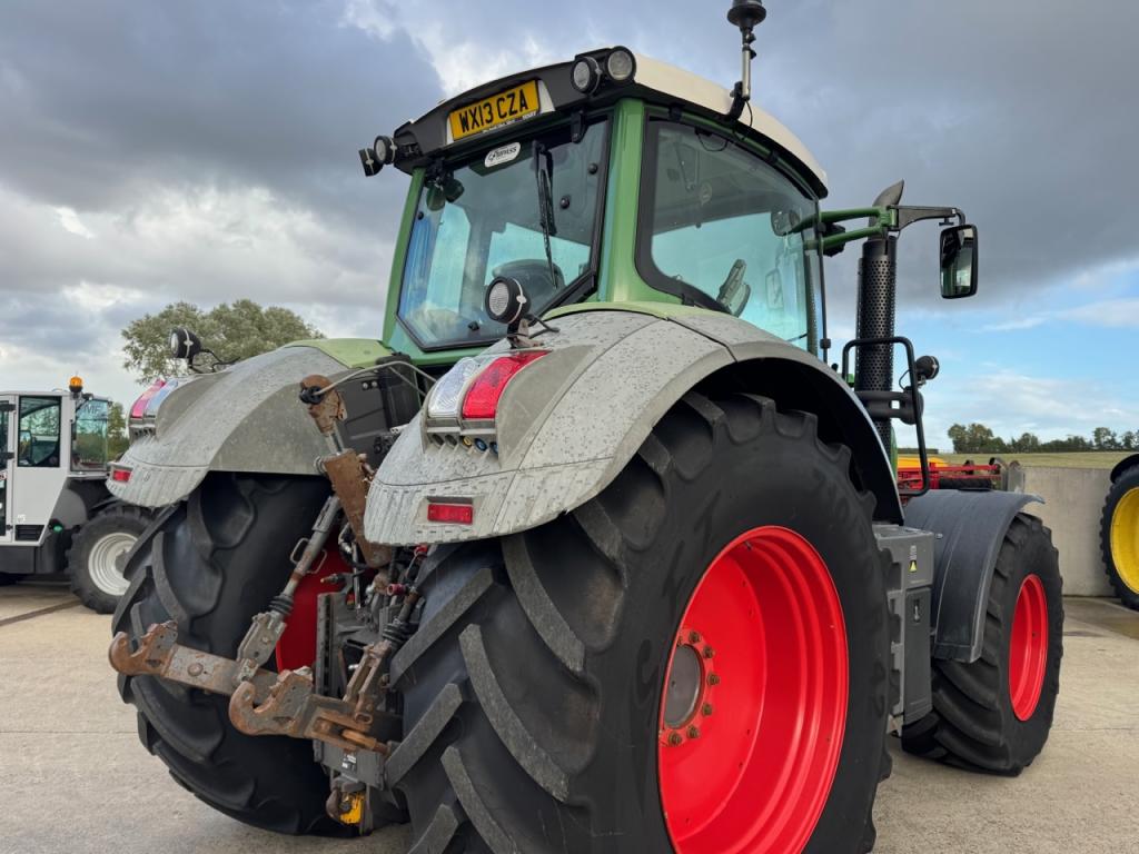 Fendt 828 Profi-Plus