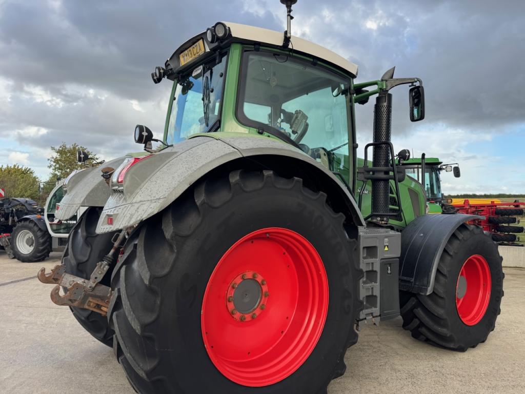 Fendt 828 Profi-Plus