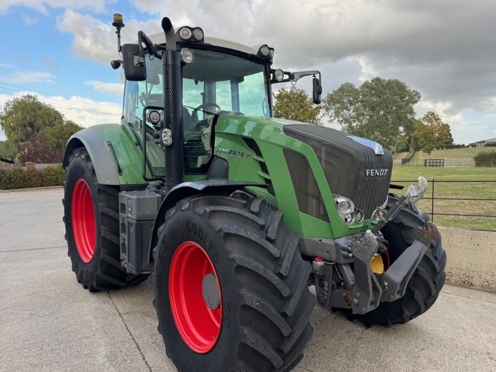 Fendt 828 Profi-Plus