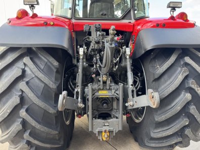 Massey Ferguson 7S.210 Exclusive