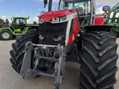 Massey Ferguson 7S.210 Exclusive
