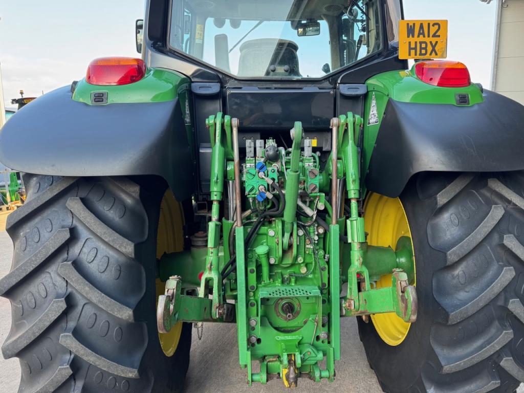 John Deere 6830 Standard