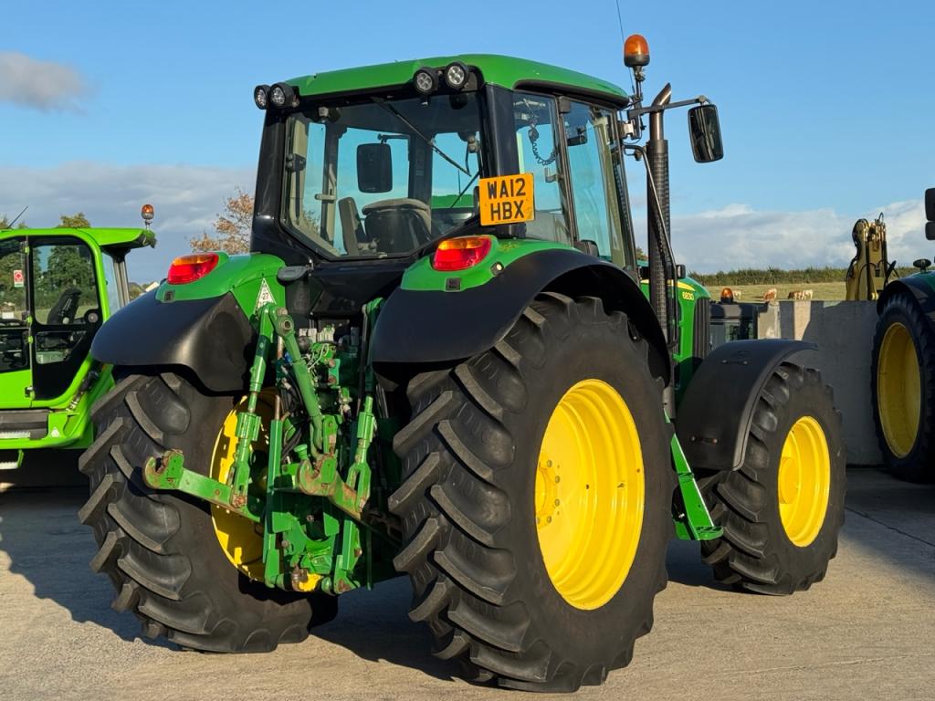 John Deere 6830 Standard