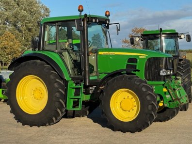 John Deere 6830 Standard