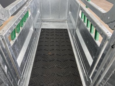 Condon Engineering squeeze crush