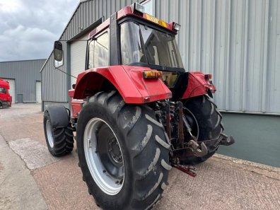 Case International 1255XL