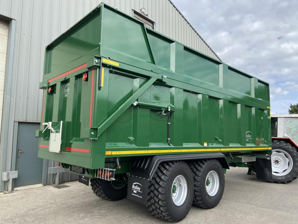 Bailey 18 ton TB silage trailer