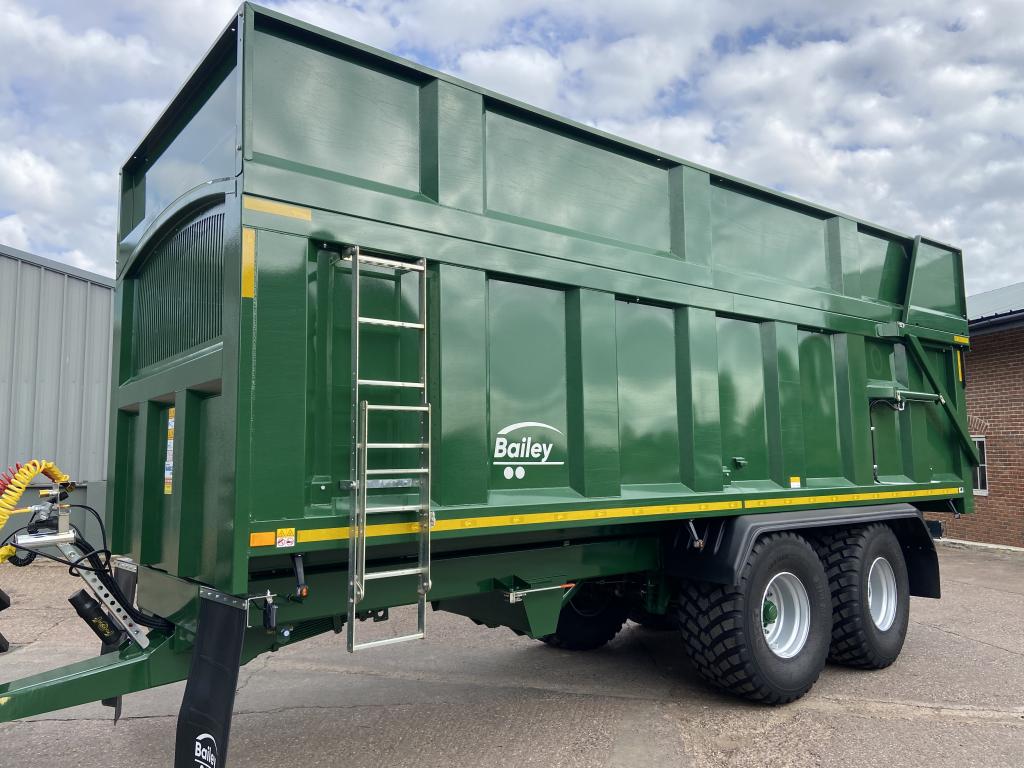 Bailey 18 ton TB silage trailer