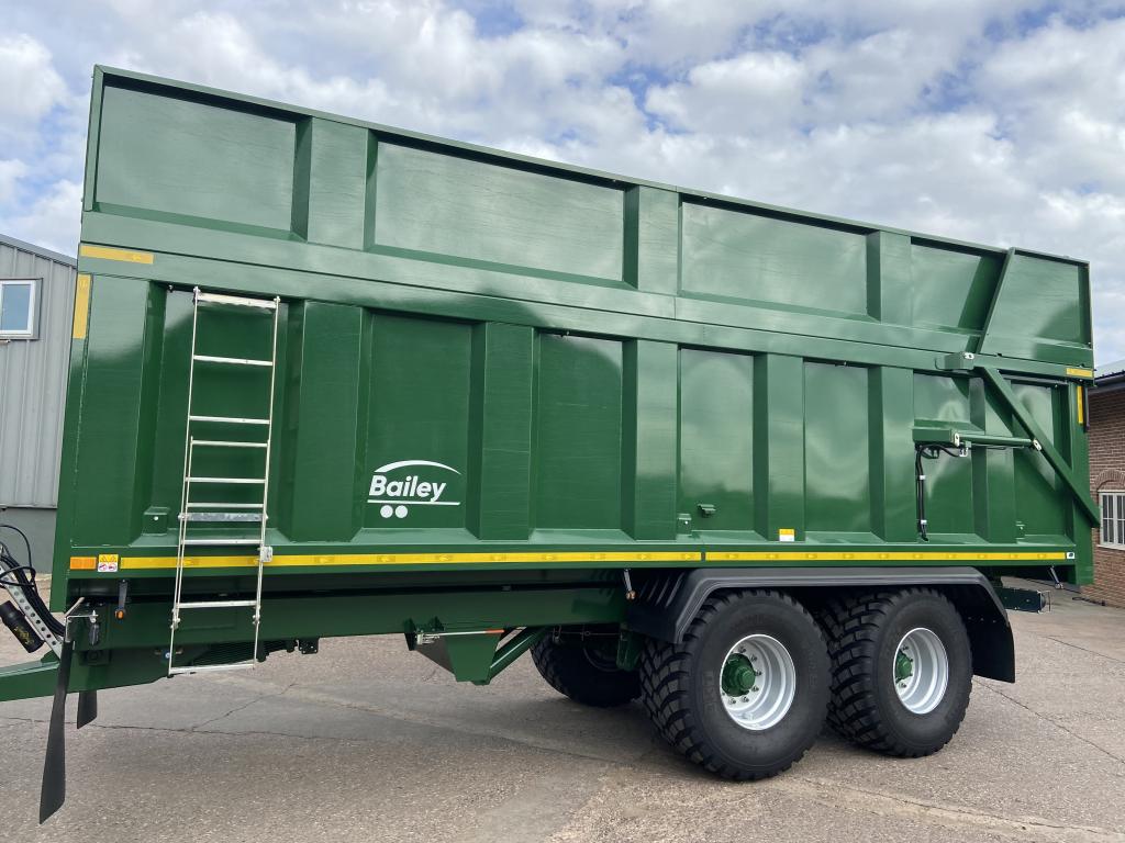 Bailey 18 ton TB silage trailer