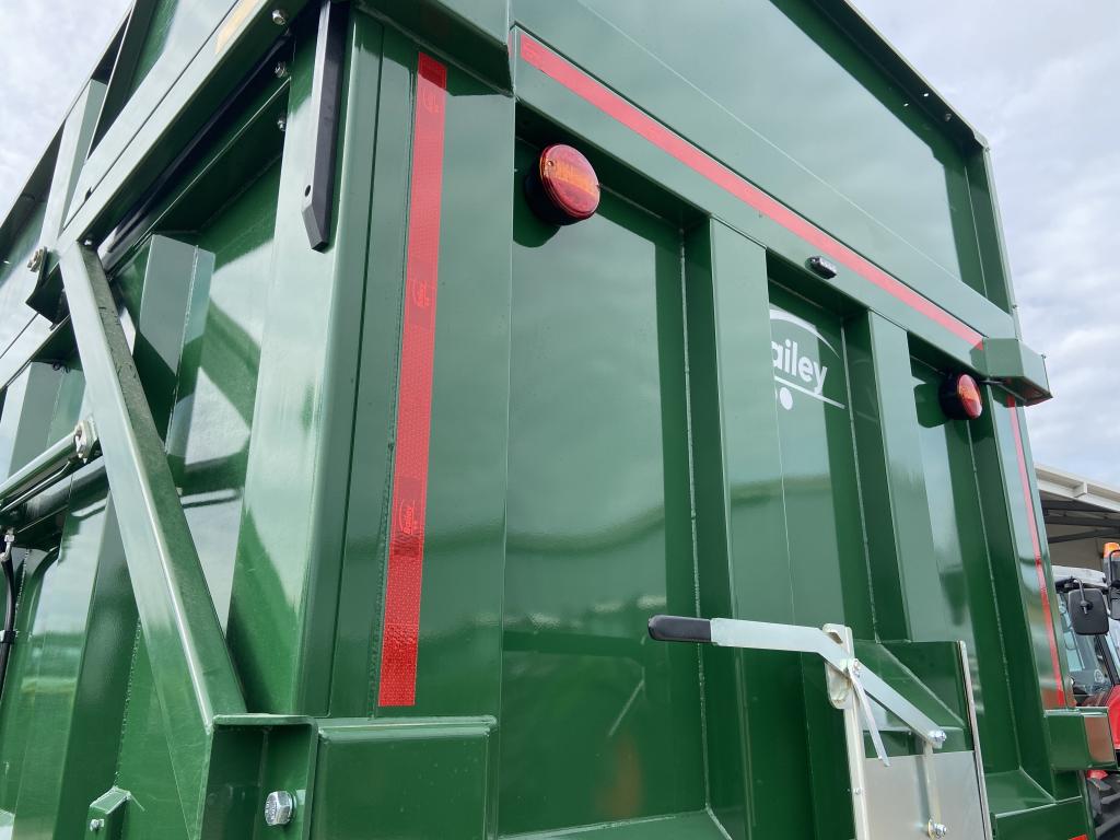 Bailey 18 ton TB silage trailer