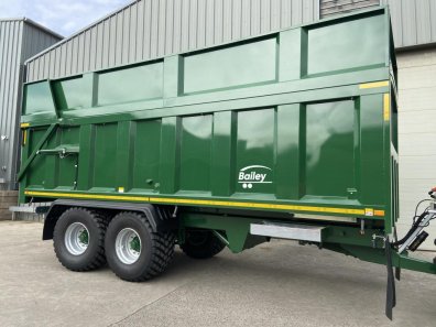 Bailey 18 ton TB silage trailer